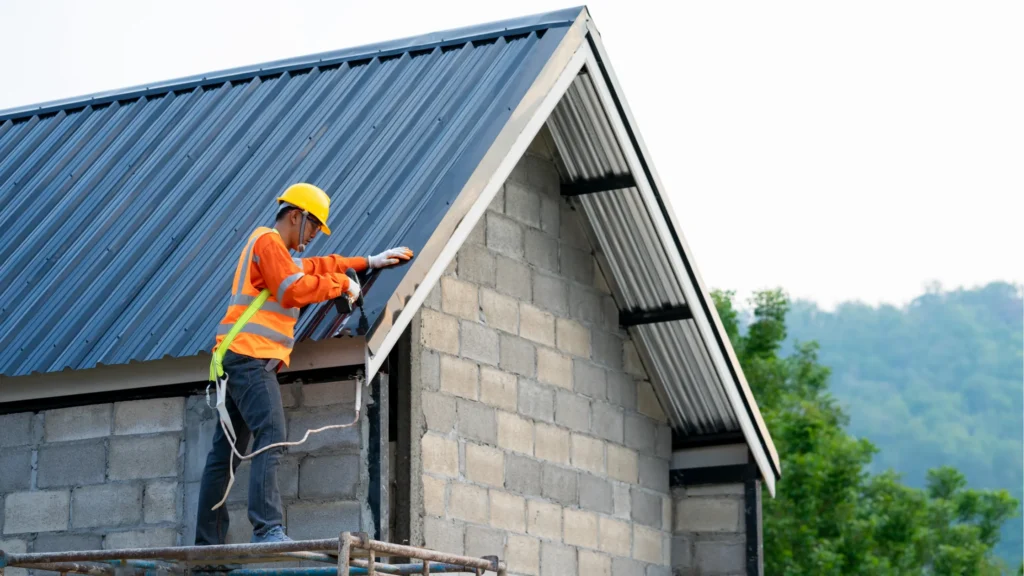 professionnel-en-toiture